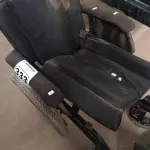 LOTE 333 - 01 CADEIRA DE RODAS. (NO ESTADO) ATENÇÃO! FAZER A VISITAÇÃO ANTES DE ARREMATAR, NÃO SABEMOS SE FUNCIONA. LEILÃO NÃO TEM GARANTIA E NEM DEVOLUÇÃO, SUJEITO A POSSÍVEIS AVARIAS VISÍVEIS/OCULTAS E/OU AUSÊNCIA DE COMPONENTES.