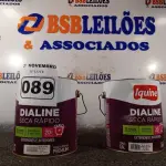 LOTE 089 - 02 GALÕES DE ESMALTE SINTÉTICO IQUINE MADEIRA E METAIS ALTO BRILHO VERDE COLONIAL 3,6L. (NO ESTADO) ATENÇÃO! FAZER A VISITAÇÃO ANTES DE ARREMATAR, NÃO SABEMOS SE FUNCIONA. LEILÃO NÃO TEM GARANTIA E NEM DEVOLUÇÃO, SUJEITO A POSSÍVEIS AVARIAS VISÍVEIS/OCULTAS E/OU AUSÊNCIA DE COMPONENTES.