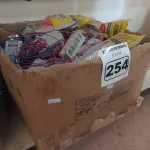 LOTE 254 - 01 LOTE COM VÁRIOS REATORES PARA LÂMPADAS FLUORESCENTE MARCAS E MODELOS DIVERSOS. (NO ESTADO) ATENÇÃO! FAZER A VISITAÇÃO ANTES DE ARREMATAR, NÃO SABEMOS SE FUNCIONA. LEILÃO NÃO TEM GARANTIA E NEM DEVOLUÇÃO, SUJEITO A POSSÍVEIS AVARIAS VISÍVEIS/OCULTAS E/OU AUSÊNCIA DE COMPONENTES.