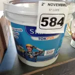 LOTE 584 - 01 BALDE DE MASSA ACRÍLICA STAR VINIL TOK PVA 25KG. (NO ESTADO) ATENÇÃO! FAZER A VISITAÇÃO ANTES DE ARREMATAR, NÃO SABEMOS SE FUNCIONA. LEILÃO NÃO TEM GARANTIA E NEM DEVOLUÇÃO, SUJEITO A POSSÍVEIS AVARIAS VISÍVEIS/OCULTAS E/OU AUSÊNCIA DE COMPONENTES.