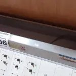 LOTE 506 - 01 MESA DE SOM ANTIGA PARA RÁDIO FM MARCA APEL. (NO ESTADO) ATENÇÃO! FAZER A VISITAÇÃO ANTES DE ARREMATAR, NÃO SABEMOS SE FUNCIONA. LEILÃO NÃO TEM GARANTIA E NEM DEVOLUÇÃO, SUJEITO A POSSÍVEIS AVARIAS VISÍVEIS/OCULTAS E/OU AUSÊNCIA DE COMPONENTES.