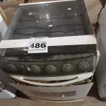 LOTE 486 - 01 FOGÃO DE EMBUTIR A GÁS 04 BOCAS. (NO ESTADO) ATENÇÃO! FAZER A VISITAÇÃO ANTES DE ARREMATAR, NÃO SABEMOS SE FUNCIONA. LEILÃO NÃO TEM GARANTIA E NEM DEVOLUÇÃO, SUJEITO A POSSÍVEIS AVARIAS VISÍVEIS/OCULTAS E/OU AUSÊNCIA DE COMPONENTES.