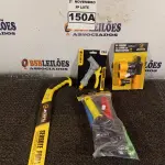 LOTE 150 - 01 KIT DE JARDINAGEM. (NO ESTADO) ATENÇÃO! FAZER A VISITAÇÃO ANTES DE ARREMATAR, NÃO SABEMOS SE FUNCIONA. LEILÃO NÃO TEM GARANTIA E NEM DEVOLUÇÃO, SUJEITO A POSSÍVEIS AVARIAS VISÍVEIS/OCULTAS E/OU AUSÊNCIA DE COMPONENTES.