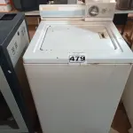 LOTE 479 - 01 MÁQUINA DE LAVAR ROUPAS. (NO ESTADO) ATENÇÃO! FAZER A VISITAÇÃO ANTES DE ARREMATAR, NÃO SABEMOS SE FUNCIONA. LEILÃO NÃO TEM GARANTIA E NEM DEVOLUÇÃO, SUJEITO A POSSÍVEIS AVARIAS VISÍVEIS/OCULTAS E/OU AUSÊNCIA DE COMPONENTES.
