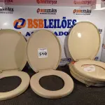 LOTE 510 - 05 ASSENTOS PARA VASO SANITÁRIO. (NO ESTADO) ATENÇÃO! FAZER A VISITAÇÃO ANTES DE ARREMATAR, NÃO SABEMOS SE FUNCIONA. LEILÃO NÃO TEM GARANTIA E NEM DEVOLUÇÃO, SUJEITO A POSSÍVEIS AVARIAS VISÍVEIS/OCULTAS E/OU AUSÊNCIA DE COMPONENTES.