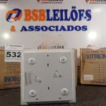 LOTE 532 - 04 PLAFONS DE SOBREPOR 20X20. (NO ESTADO) ATENÇÃO! FAZER A VISITAÇÃO ANTES DE ARREMATAR, NÃO SABEMOS SE FUNCIONA. LEILÃO NÃO TEM GARANTIA E NEM DEVOLUÇÃO, SUJEITO A POSSÍVEIS AVARIAS VISÍVEIS/OCULTAS E/OU AUSÊNCIA DE COMPONENTES.