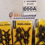 LOTE 090 - 01 KIT DE GRAMPOS DE PRESSÃO. (NO ESTADO) ATENÇÃO! FAZER A VISITAÇÃO ANTES DE ARREMATAR, NÃO SABEMOS SE FUNCIONA. LEILÃO NÃO TEM GARANTIA E NEM DEVOLUÇÃO, SUJEITO A POSSÍVEIS AVARIAS VISÍVEIS/OCULTAS E/OU AUSÊNCIA DE COMPONENTES.