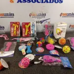 LOTE 405 - 01 KIT DE ACESSÓRIOS PARA PET. (NO ESTADO) ATENÇÃO! FAZER A VISITAÇÃO ANTES DE ARREMATAR, NÃO SABEMOS SE FUNCIONA. LEILÃO NÃO TEM GARANTIA E NEM DEVOLUÇÃO, SUJEITO A POSSÍVEIS AVARIAS VISÍVEIS/OCULTAS E/OU AUSÊNCIA DE COMPONENTES.