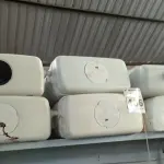 LOTE 466 - 08 CAIXAS DE DESCARGA MARCAS E MODELOS DIVERSOS. (NO ESTADO) ATENÇÃO! FAZER A VISITAÇÃO ANTES DE ARREMATAR, NÃO SABEMOS SE FUNCIONA. LEILÃO NÃO TEM GARANTIA E NEM DEVOLUÇÃO, SUJEITO A POSSÍVEIS AVARIAS VISÍVEIS/OCULTAS E/OU AUSÊNCIA DE COMPONENTES.