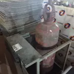 LOTE 501 - 01 CARRINHO PARA TRANSPORTE E 01 CILINDRO DE GÁS ACETILENO. (NO ESTADO) ATENÇÃO! FAZER A VISITAÇÃO ANTES DE ARREMATAR, NÃO SABEMOS SE FUNCIONA. LEILÃO NÃO TEM GARANTIA E NEM DEVOLUÇÃO, SUJEITO A POSSÍVEIS AVARIAS VISÍVEIS/OCULTAS E/OU AUSÊNCIA DE COMPONENTES.
