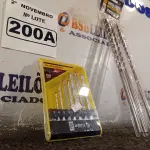 LOTE 200 - 01 KIT DE BROCAS. (NO ESTADO) ATENÇÃO! FAZER A VISITAÇÃO ANTES DE ARREMATAR, NÃO SABEMOS SE FUNCIONA. LEILÃO NÃO TEM GARANTIA E NEM DEVOLUÇÃO, SUJEITO A POSSÍVEIS AVARIAS VISÍVEIS/OCULTAS E/OU AUSÊNCIA DE COMPONENTES.