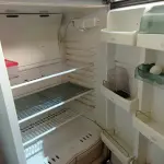 LOTE 477 - 01 GELADEIRA MARCA BRASTEMP 220V. (NO ESTADO) ATENÇÃO! FAZER A VISITAÇÃO ANTES DE ARREMATAR, NÃO SABEMOS SE FUNCIONA. LEILÃO NÃO TEM GARANTIA E NEM DEVOLUÇÃO, SUJEITO A POSSÍVEIS AVARIAS VISÍVEIS/OCULTAS E/OU AUSÊNCIA DE COMPONENTES.
