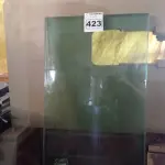 LOTE 423 - 01 QUADRO DE BLINDEX REFORÇADO MEDINDO: 1.22MX0.56,5CMX0.4CM. (NO ESTADO) ATENÇÃO! FAZER A VISITAÇÃO ANTES DE ARREMATAR, NÃO SABEMOS SE FUNCIONA. LEILÃO NÃO TEM GARANTIA E NEM DEVOLUÇÃO, SUJEITO A POSSÍVEIS AVARIAS VISÍVEIS/OCULTAS E/OU AUSÊNCIA DE COMPONENTES.
