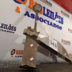 LOTE 343 - 01 PROTETOR DE DISCO PARA SERRA CIRCULAR. (NO ESTADO) ATENÇÃO! FAZER A VISITAÇÃO ANTES DE ARREMATAR, NÃO SABEMOS SE FUNCIONA. LEILÃO NÃO TEM GARANTIA E NEM DEVOLUÇÃO, SUJEITO A POSSÍVEIS AVARIAS VISÍVEIS/OCULTAS E/OU AUSÊNCIA DE COMPONENTES.