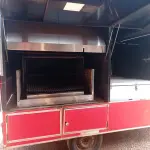 LOTE 588 - 01 TRAILLER ROBEQUE. (NO ESTADO) ATENÇÃO! FAZER A VISITAÇÃO ANTES DE ARREMATAR, NÃO SABEMOS SE FUNCIONA. LEILÃO NÃO TEM GARANTIA E NEM DEVOLUÇÃO, SUJEITO A POSSÍVEIS AVARIAS VISÍVEIS/OCULTAS E/OU AUSÊNCIA DE COMPONENTES.