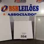LOTE 554 - 03 LUMINÁRIAS DE EMBUTIR. (NO ESTADO) ATENÇÃO! FAZER A VISITAÇÃO ANTES DE ARREMATAR, NÃO SABEMOS SE FUNCIONA. LEILÃO NÃO TEM GARANTIA E NEM DEVOLUÇÃO, SUJEITO A POSSÍVEIS AVARIAS VISÍVEIS/OCULTAS E/OU AUSÊNCIA DE COMPONENTES.