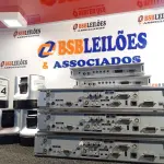 LOTE 414 - 01 APARELHO DE VIDEOCONFERÊNCIA. (NO ESTADO) ATENÇÃO! FAZER A VISITAÇÃO ANTES DE ARREMATAR, NÃO SABEMOS SE FUNCIONA. LEILÃO NÃO TEM GARANTIA E NEM DEVOLUÇÃO, SUJEITO A POSSÍVEIS AVARIAS VISÍVEIS/OCULTAS E/OU AUSÊNCIA DE COMPONENTES.