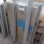 LOTE 597 - 01 ESTANTE DE FERRO COM 05 PRATELEIRAS. (NO ESTADO) ATENÇÃO! FAZER A VISITAÇÃO ANTES DE ARREMATAR, NÃO SABEMOS SE FUNCIONA. LEILÃO NÃO TEM GARANTIA E NEM DEVOLUÇÃO, SUJEITO A POSSÍVEIS AVARIAS VISÍVEIS/OCULTAS E/OU AUSÊNCIA DE COMPONENTES.