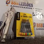 LOTE 225 - 01 KIT DE CHAVES TORX E 01 ALICATE DE PRESSÃO. (NO ESTADO) ATENÇÃO! FAZER A VISITAÇÃO ANTES DE ARREMATAR, NÃO SABEMOS SE FUNCIONA. LEILÃO NÃO TEM GARANTIA E NEM DEVOLUÇÃO, SUJEITO A POSSÍVEIS AVARIAS VISÍVEIS/OCULTAS E/OU AUSÊNCIA DE COMPONENTES.