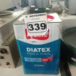LOTE 339 - 01 LATA DE TINTA IQUINE DIATEX PINTA MAIS 18L NA COR CAMARÃO. (NO ESTADO) ATENÇÃO! FAZER A VISITAÇÃO ANTES DE ARREMATAR, NÃO SABEMOS SE FUNCIONA. LEILÃO NÃO TEM GARANTIA E NEM DEVOLUÇÃO, SUJEITO A POSSÍVEIS AVARIAS VISÍVEIS/OCULTAS E/OU AUSÊNCIA DE COMPONENTES.