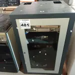 LOTE 481 - 01 RACK PARA EQUIPAMENTOS DE REDE. (NO ESTADO) ATENÇÃO! FAZER A VISITAÇÃO ANTES DE ARREMATAR, NÃO SABEMOS SE FUNCIONA. LEILÃO NÃO TEM GARANTIA E NEM DEVOLUÇÃO, SUJEITO A POSSÍVEIS AVARIAS VISÍVEIS/OCULTAS E/OU AUSÊNCIA DE COMPONENTES.