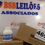 LOTE 469 - 02 CAIXAS COM FRASCOS DE COLA TUBO ST COM 15 CADA. (NO ESTADO) ATENÇÃO! FAZER A VISITAÇÃO ANTES DE ARREMATAR, NÃO SABEMOS SE FUNCIONA. LEILÃO NÃO TEM GARANTIA E NEM DEVOLUÇÃO, SUJEITO A POSSÍVEIS AVARIAS VISÍVEIS/OCULTAS E/OU AUSÊNCIA DE COMPONENTES.