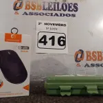 LOTE 416 - 01 LANTERNA RECARREGÁVEL E 01 MOUSE SEM FIO. (NO ESTADO) ATENÇÃO! FAZER A VISITAÇÃO ANTES DE ARREMATAR, NÃO SABEMOS SE FUNCIONA. LEILÃO NÃO TEM GARANTIA E NEM DEVOLUÇÃO, SUJEITO A POSSÍVEIS AVARIAS VISÍVEIS/OCULTAS E/OU AUSÊNCIA DE COMPONENTES.