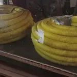 LOTE 576 - 02 ROLOS DE MANGUEIRA CORRUGADA. (NO ESTADO) ATENÇÃO! FAZER A VISITAÇÃO ANTES DE ARREMATAR, NÃO SABEMOS SE FUNCIONA. LEILÃO NÃO TEM GARANTIA E NEM DEVOLUÇÃO, SUJEITO A POSSÍVEIS AVARIAS VISÍVEIS/OCULTAS E/OU AUSÊNCIA DE COMPONENTES.