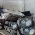 LOTE 549 - 14 APARELHOS DE SOM MARCAS E MODELOS DIVERSOS. (NO ESTADO) ATENÇÃO! FAZER A VISITAÇÃO ANTES DE ARREMATAR, NÃO SABEMOS SE FUNCIONA. LEILÃO NÃO TEM GARANTIA E NEM DEVOLUÇÃO, SUJEITO A POSSÍVEIS AVARIAS VISÍVEIS/OCULTAS E/OU AUSÊNCIA DE COMPONENTES.