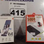 LOTE 415 - 01 MICROFONE SEM FIO E 01 CARREGADOR PORTÁTIL. (NO ESTADO) ATENÇÃO! FAZER A VISITAÇÃO ANTES DE ARREMATAR, NÃO SABEMOS SE FUNCIONA. LEILÃO NÃO TEM GARANTIA E NEM DEVOLUÇÃO, SUJEITO A POSSÍVEIS AVARIAS VISÍVEIS/OCULTAS E/OU AUSÊNCIA DE COMPONENTES.