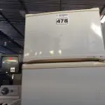 LOTE 478 - 01 GELADEIRA MARCA CÔNSUL 220V. (NO ESTADO) ATENÇÃO! FAZER A VISITAÇÃO ANTES DE ARREMATAR, NÃO SABEMOS SE FUNCIONA. LEILÃO NÃO TEM GARANTIA E NEM DEVOLUÇÃO, SUJEITO A POSSÍVEIS AVARIAS VISÍVEIS/OCULTAS E/OU AUSÊNCIA DE COMPONENTES.
