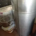 LOTE 429 - 01 BOILER EM AÇO INOX. (NO ESTADO) ATENÇÃO! FAZER A VISITAÇÃO ANTES DE ARREMATAR, NÃO SABEMOS SE FUNCIONA. LEILÃO NÃO TEM GARANTIA E NEM DEVOLUÇÃO, SUJEITO A POSSÍVEIS AVARIAS VISÍVEIS/OCULTAS E/OU AUSÊNCIA DE COMPONENTES.