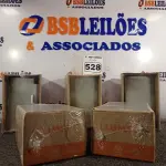 LOTE 528 - 04 ARANDELAS CENTRAL CE 1422-A 1XE27. (NO ESTADO) ATENÇÃO! FAZER A VISITAÇÃO ANTES DE ARREMATAR, NÃO SABEMOS SE FUNCIONA. LEILÃO NÃO TEM GARANTIA E NEM DEVOLUÇÃO, SUJEITO A POSSÍVEIS AVARIAS VISÍVEIS/OCULTAS E/OU AUSÊNCIA DE COMPONENTES.