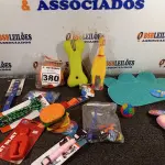 LOTE 380 - 01 KIT DE ACESSÓRIOS PARA PET. (NO ESTADO) ATENÇÃO! FAZER A VISITAÇÃO ANTES DE ARREMATAR, NÃO SABEMOS SE FUNCIONA. LEILÃO NÃO TEM GARANTIA E NEM DEVOLUÇÃO, SUJEITO A POSSÍVEIS AVARIAS VISÍVEIS/OCULTAS E/OU AUSÊNCIA DE COMPONENTES.