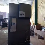 LOTE 587 - 01 TOTEM EM FIBRA DE VIDRO PARA HIGIENIZAÇÃO DAS MÃOS. (NO ESTADO) ATENÇÃO! FAZER A VISITAÇÃO ANTES DE ARREMATAR, NÃO SABEMOS SE FUNCIONA. LEILÃO NÃO TEM GARANTIA E NEM DEVOLUÇÃO, SUJEITO A POSSÍVEIS AVARIAS VISÍVEIS/OCULTAS E/OU AUSÊNCIA DE COMPONENTES.
