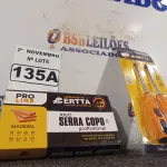 LOTE 135 - 01 JOGO SERRA COPO E 01 KIT DE CHAVES FENDA/PHILIPS 02 PEÇAS. (NO ESTADO) ATENÇÃO! FAZER A VISITAÇÃO ANTES DE ARREMATAR, NÃO SABEMOS SE FUNCIONA. LEILÃO NÃO TEM GARANTIA E NEM DEVOLUÇÃO, SUJEITO A POSSÍVEIS AVARIAS VISÍVEIS/OCULTAS E/OU AUSÊNCIA DE COMPONENTES.