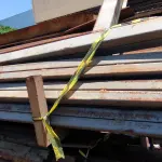 LOTE 069 - 01 LOTE COM FERRAGENS DIVERSAS (NO ESTADO, NÃO SABEMOS SE FUNCIONA. LEILÃO NÃO TEM GARANTIA E NEM DEVOLUÇÃO).