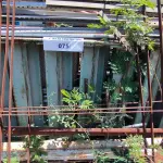LOTE 075 - 02 ESCADAS EM FERRO (NO ESTADO, NÃO SABEMOS SE FUNCIONA. LEILÃO NÃO TEM GARANTIA E NEM DEVOLUÇÃO).