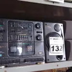 LOTE 132 - 01 APARELHO DE SOM 2X1 MARCA CCE E 03 CAIXAS DE SOM PARA HOME THEATER MARCAS SONY. (NO ESTADO) ATENÇÃO! FAZER A VISITAÇÃO ANTES DE ARREMATAR, NÃO SABEMOS SE FUNCIONA. LEILÃO NÃO TEM GARANTIA E NEM DEVOLUÇÃO, SUJEITO A POSSÍVEIS AVARIAS VISÍVEIS/OCULTAS E/OU AUSÊNCIA DE COMPONENTES.