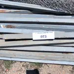 LOTE 073 - 01 LOTE COM PERFIS EM FERRO PEQUENOS (NO ESTADO, NÃO SABEMOS SE FUNCIONA. LEILÃO NÃO TEM GARANTIA E NEM DEVOLUÇÃO).