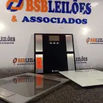 LOTE 076 - 03 BALANÇAS DE USO DOMÉSTICO. (NO ESTADO) ATENÇÃO! FAZER A VISITAÇÃO ANTES DE ARREMATAR, NÃO SABEMOS SE FUNCIONA. LEILÃO NÃO TEM GARANTIA E NEM DEVOLUÇÃO, SUJEITO A POSSÍVEIS AVARIAS VISÍVEIS/OCULTAS E/OU AUSÊNCIA DE COMPONENTES.