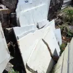 LOTE 104 - 01 LOTE COM PEDRA TAMANHOS DIVERSOS (NO ESTADO, NÃO SABEMOS SE FUNCIONA. LEILÃO NÃO TEM GARANTIA E NEM DEVOLUÇÃO).
