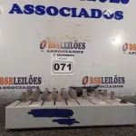 LOTE 071 - 01 MESA DE SOM UNIC MAC-06 STD. (NO ESTADO) ATENÇÃO! FAZER A VISITAÇÃO ANTES DE ARREMATAR, NÃO SABEMOS SE FUNCIONA. LEILÃO NÃO TEM GARANTIA E NEM DEVOLUÇÃO, SUJEITO A POSSÍVEIS AVARIAS VISÍVEIS/OCULTAS E/OU AUSÊNCIA DE COMPONENTES.