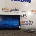 LOTE 029 - 01 TABLET SAMSUNG COM CABO. (NO ESTADO) ATENÇÃO! FAZER A VISITAÇÃO ANTES DE ARREMATAR, NÃO SABEMOS SE FUNCIONA. LEILÃO NÃO TEM GARANTIA E NEM DEVOLUÇÃO, SUJEITO A POSSÍVEIS AVARIAS VISÍVEIS/OCULTAS E/OU AUSÊNCIA DE COMPONENTES.