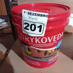 LOTE 201 - 01 BALDE DE DRYKOVEDA, ADITIVO IMPERMEABILIZANTE PARA ARGAMASSA E CONCRETO 18L. (NO ESTADO) ATENÇÃO! FAZER A VISITAÇÃO ANTES DE ARREMATAR, NÃO SABEMOS SE FUNCIONA. LEILÃO NÃO TEM GARANTIA E NEM DEVOLUÇÃO, SUJEITO A POSSÍVEIS AVARIAS VISÍVEIS/OCULTAS E/OU AUSÊNCIA DE COMPONENTES.