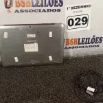 LOTE 029 - 01 TABLET SAMSUNG COM CABO. (NO ESTADO) ATENÇÃO! FAZER A VISITAÇÃO ANTES DE ARREMATAR, NÃO SABEMOS SE FUNCIONA. LEILÃO NÃO TEM GARANTIA E NEM DEVOLUÇÃO, SUJEITO A POSSÍVEIS AVARIAS VISÍVEIS/OCULTAS E/OU AUSÊNCIA DE COMPONENTES.