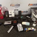 LOTE 012 - 01 LOTE COM VÁRIOS CARREGADORES PORTÁTEIS E ELETRÔNICOS DIVERSOS. (NO ESTADO) ATENÇÃO! FAZER A VISITAÇÃO ANTES DE ARREMATAR, NÃO SABEMOS SE FUNCIONA. LEILÃO NÃO TEM GARANTIA E NEM DEVOLUÇÃO, SUJEITO A POSSÍVEIS AVARIAS VISÍVEIS/OCULTAS E/OU AUSÊNCIA DE COMPONENTES.