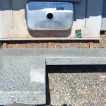 LOTE 078 - 01 LOTE COM PIA E BANCADAS EM PEDRA (NO ESTADO, NÃO SABEMOS SE FUNCIONA. LEILÃO NÃO TEM GARANTIA E NEM DEVOLUÇÃO).