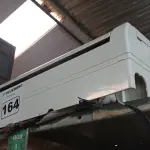 LOTE 164 - 01 EVAPORADORA MARCA CARRIER 12000BTU. (NO ESTADO) ATENÇÃO! FAZER A VISITAÇÃO ANTES DE ARREMATAR, NÃO SABEMOS SE FUNCIONA. LEILÃO NÃO TEM GARANTIA E NEM DEVOLUÇÃO, SUJEITO A POSSÍVEIS AVARIAS VISÍVEIS/OCULTAS E/OU AUSÊNCIA DE COMPONENTES.
