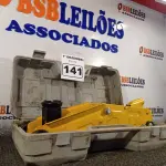 LOTE 141 - 01 MACACO HIDRÁULICO JACARÉ 2T. (NO ESTADO) ATENÇÃO! FAZER A VISITAÇÃO ANTES DE ARREMATAR, NÃO SABEMOS SE FUNCIONA. LEILÃO NÃO TEM GARANTIA E NEM DEVOLUÇÃO, SUJEITO A POSSÍVEIS AVARIAS VISÍVEIS/OCULTAS E/OU AUSÊNCIA DE COMPONENTES.